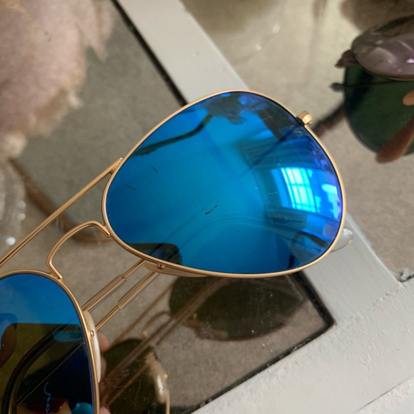 Blue reflective ray ban sunglasses - Picture 4 of 5